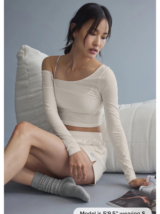 ALO Yoga Tops - ALO Asymmetric Sheer Glow Long Sleeve XS Ivory Cream